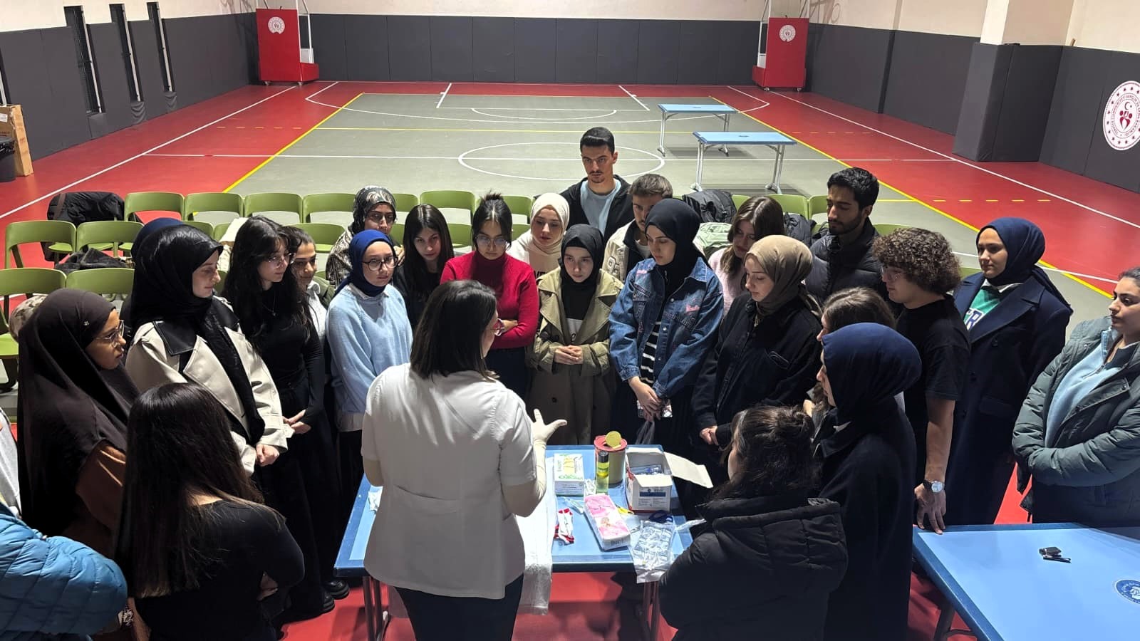 SUBÜ’de Sağlık Öğrencilerine Damar Yolu Açma Atölyesi