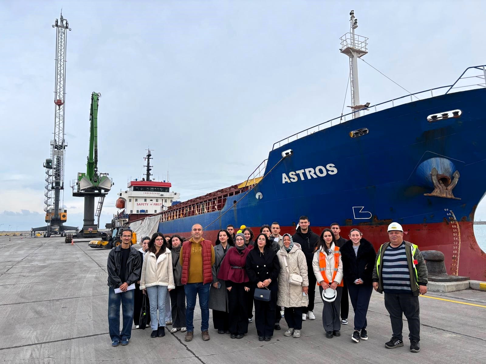 SUBÜ’lü Öğrenciler Liman Operasyonlarını Yerinde İnceledi