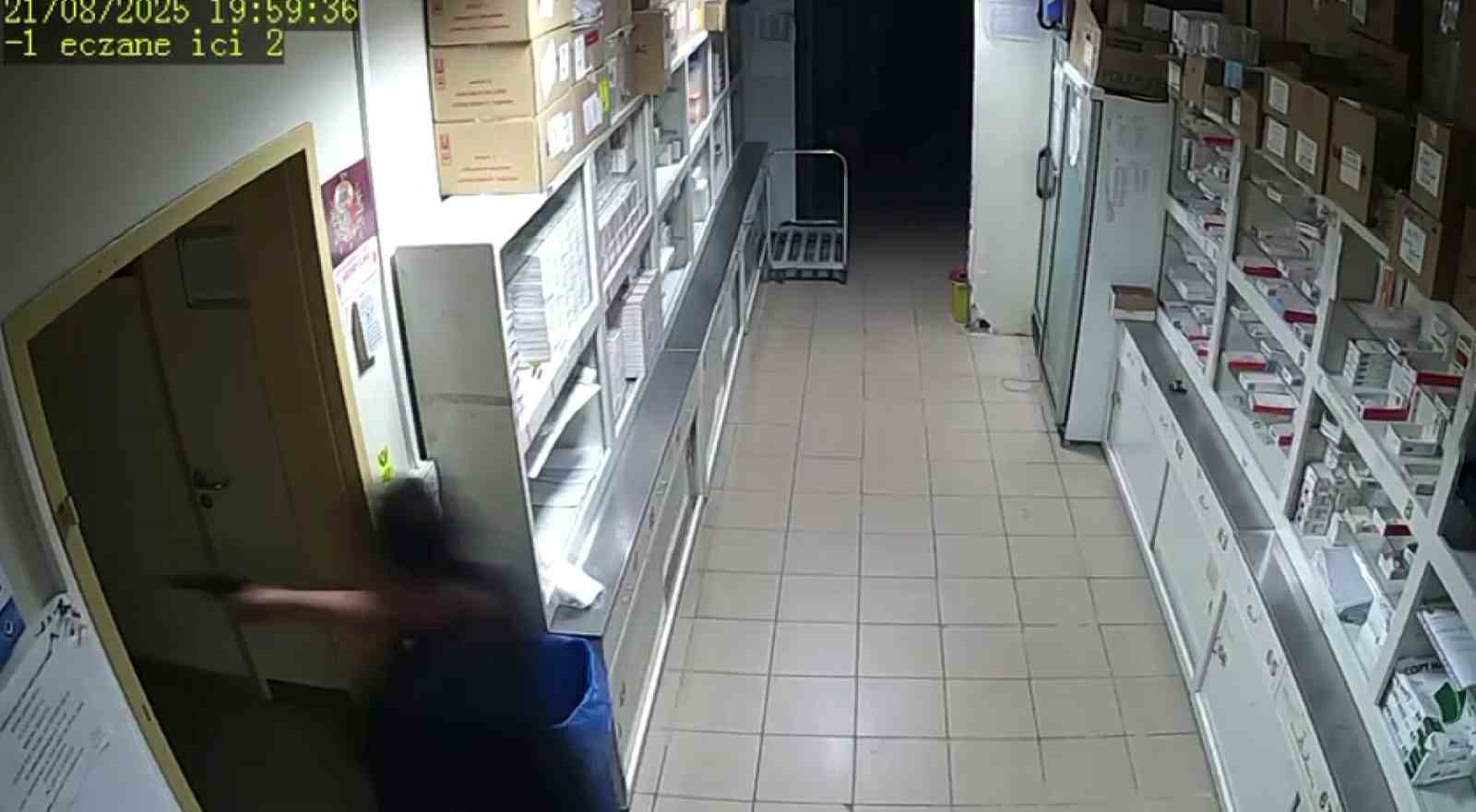 5 ay önce eski eşini silahla yaralamıştı: Dehşetin güvenlik kamerası ortaya çıktı