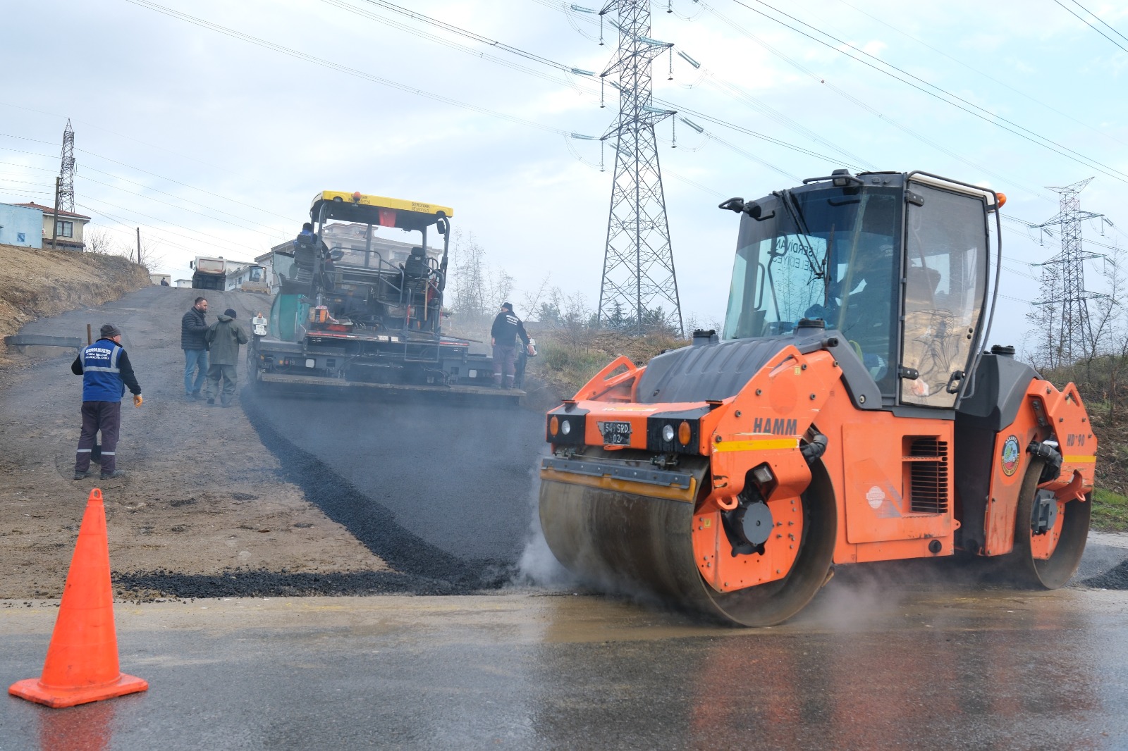 Kemalpaşa Mahallesi’nde Yollara Yeni Dokunuş