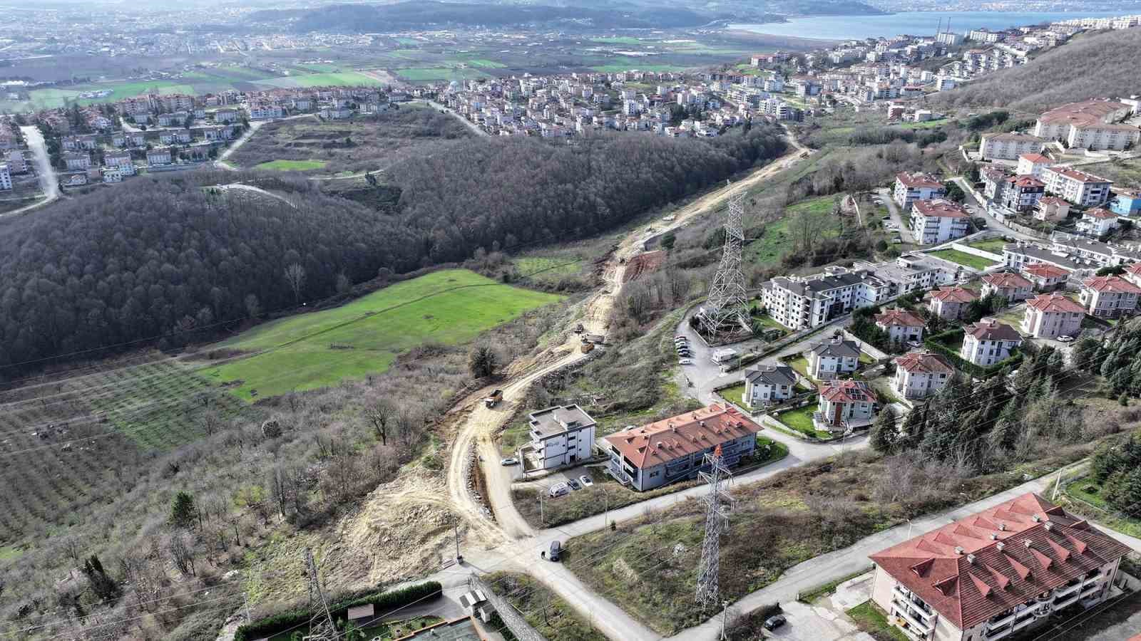 Serdivan ve Beşköprü birbirine bağlanıyor: Makineler sahaya indi