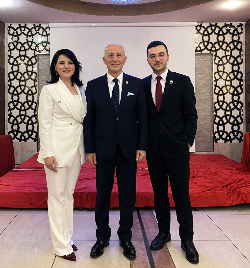 REMAX-Hür’den 23. yıla yakışan görkemli başarı gecesi