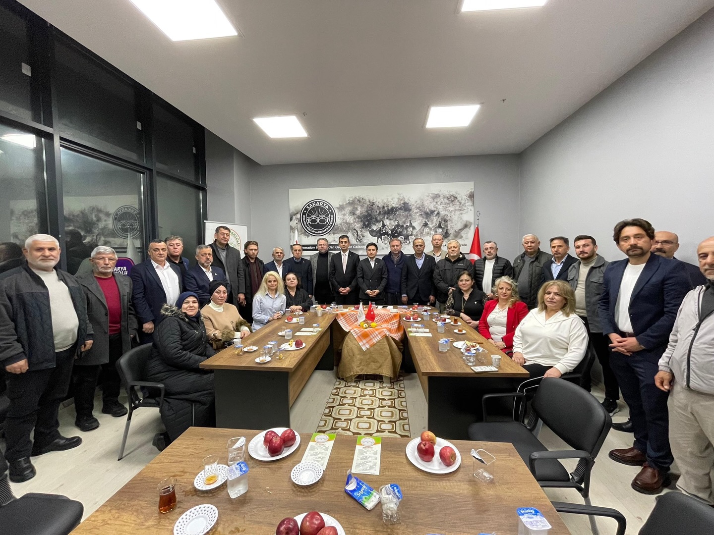Sakarya İpekyolu Derneği Yönetim Kurulu Toplantısını Gerçekleştirdi