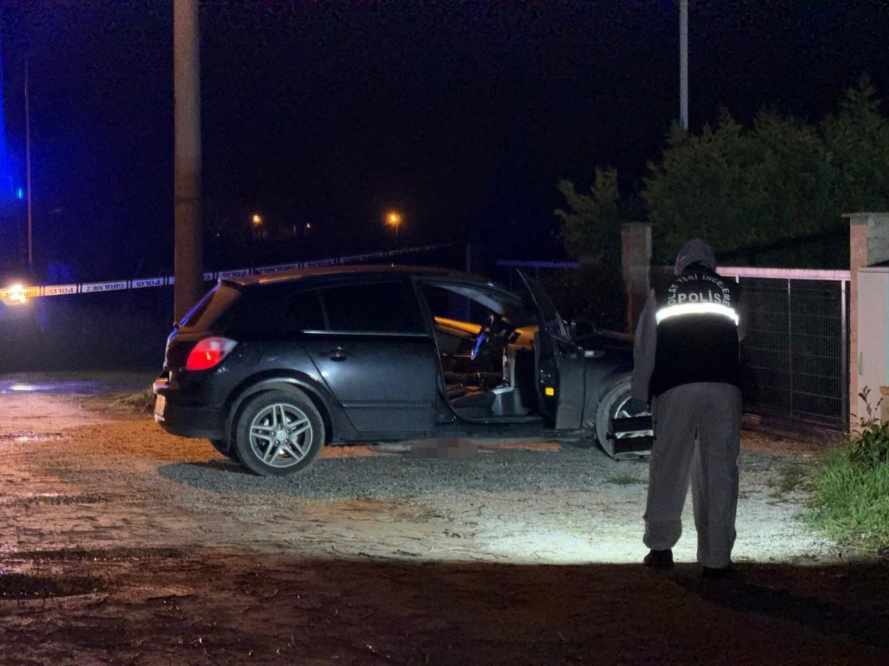 Otomobilde işlenen cinayetle ilgili 2 tutuklama