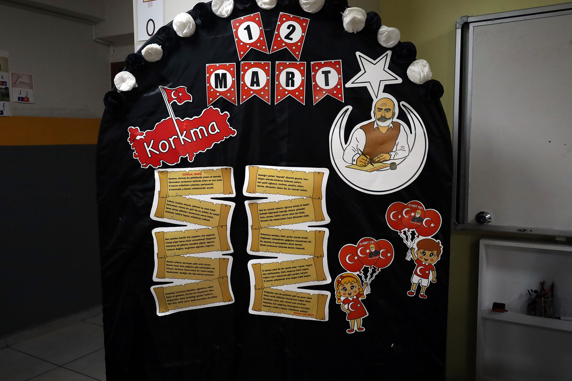 Büyükşehir, öğrencilerle İstiklal Marşı’nı andı ????????