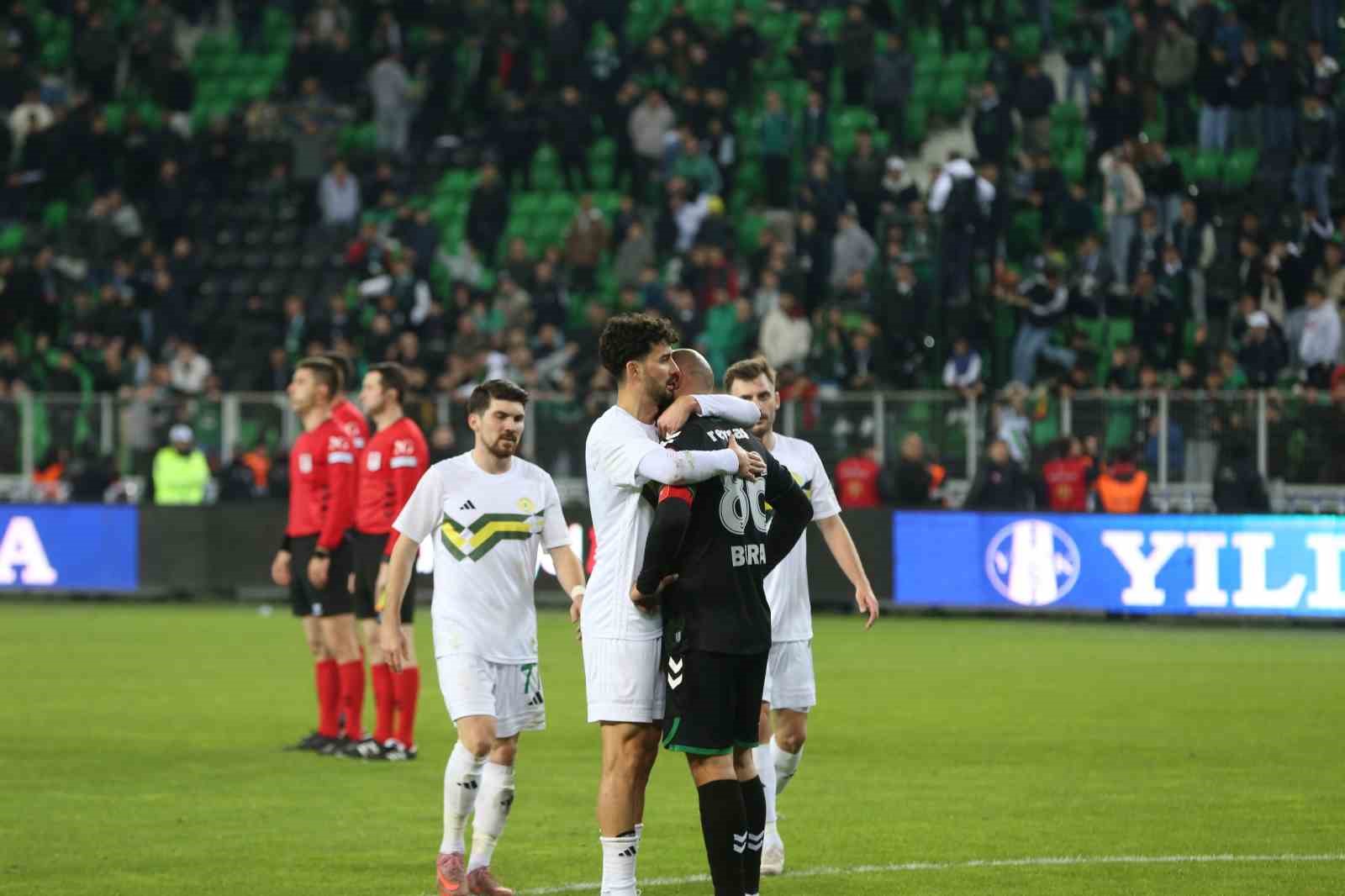 6 sezonda 16 teknik adam, 5 başkan: 15 senelik Sakaryaspor serüveni