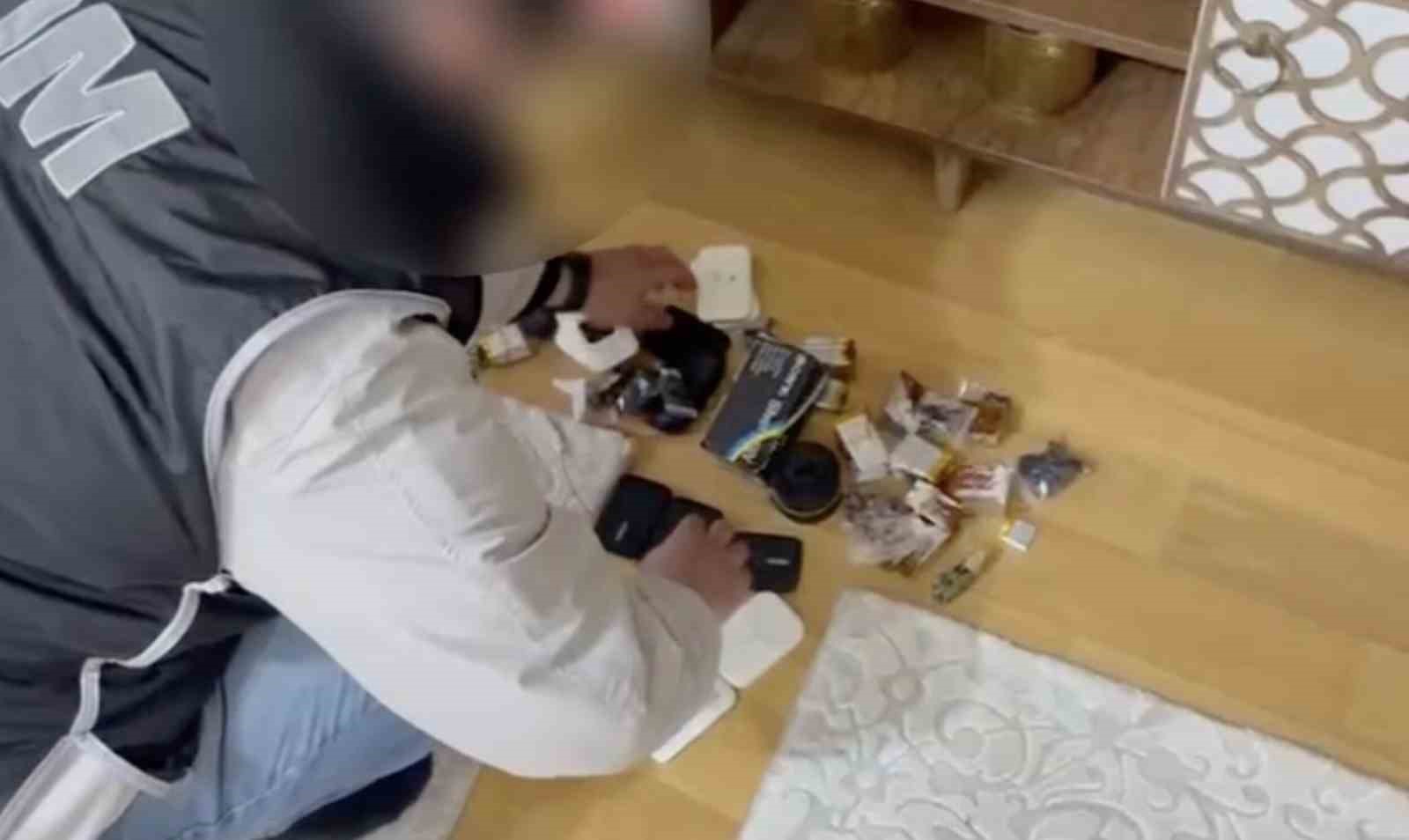 Ehliyet sınavında kopya ağı çökertildi: 10 milyonluk gelir ortaya çıktı