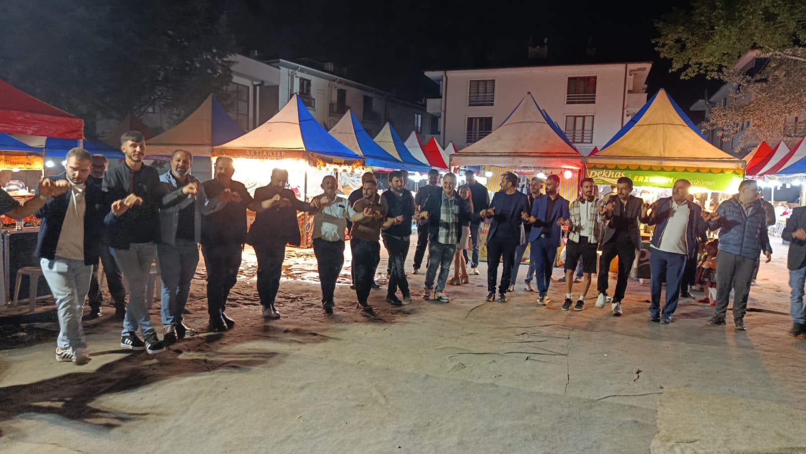 Serdivan’da Erzurum rüzgarı: Cağ Kebabı Festivali sona erdi