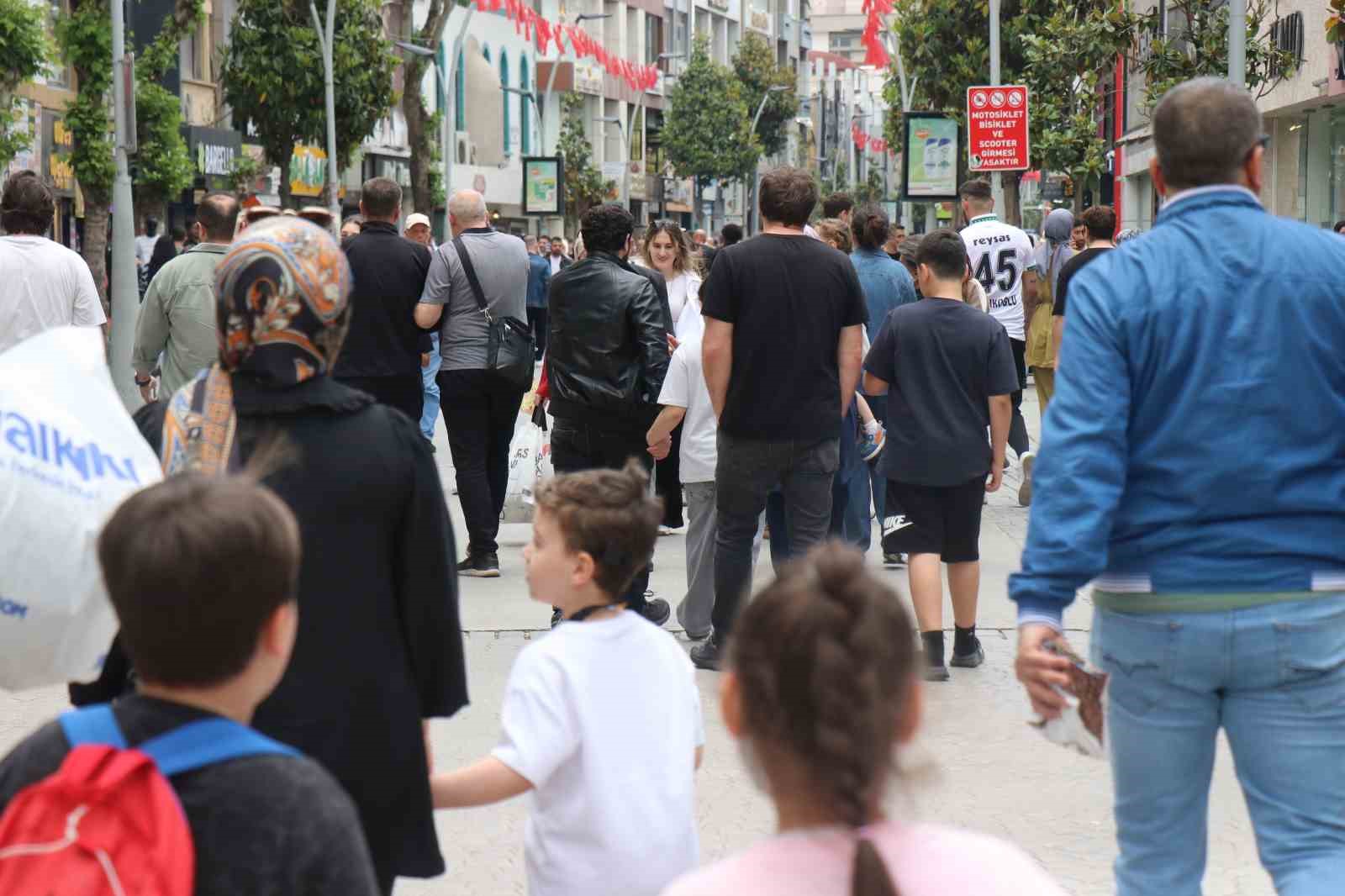 Sakarya’da bayram alışverişi telaşı: 
